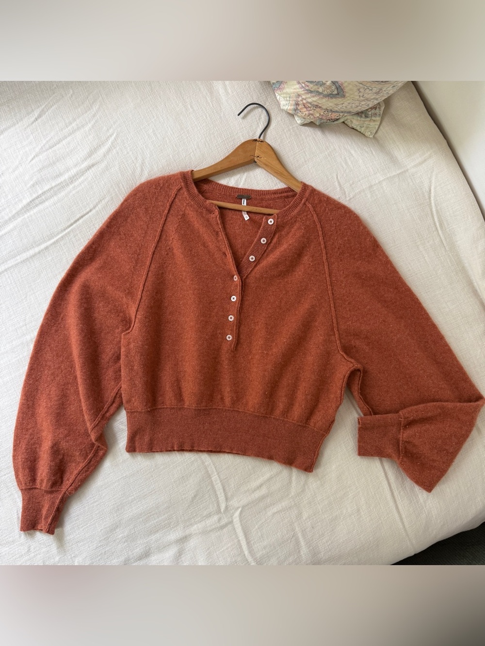 Free People Porta 100% Cashmere Henley Sweater XS Rust Orange